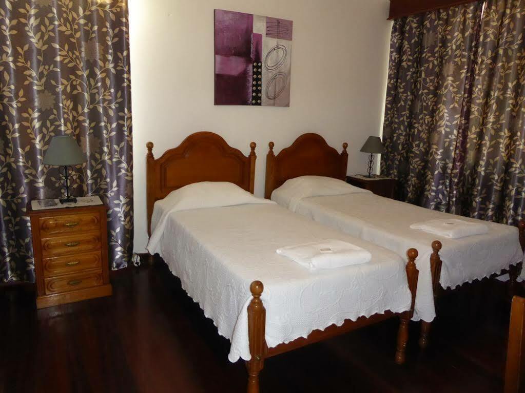 Casa De Hospedes Isaias Angra do Heroísmo Exteriér fotografie
